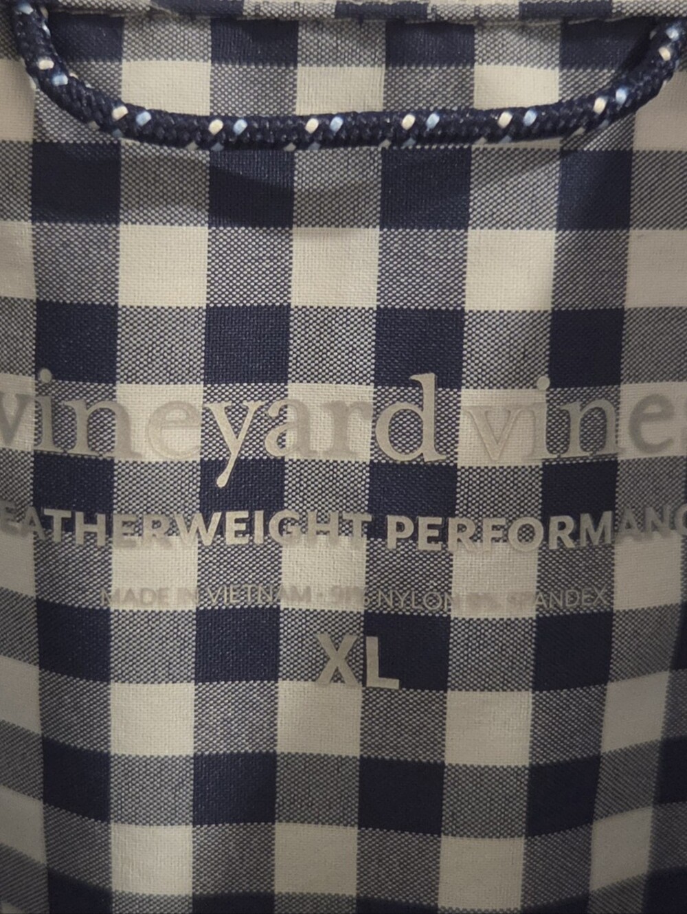 Vineyard Vines Featherweight Performance Button-Down Gingham Shirt - Size XL - Picture 4 of 9
